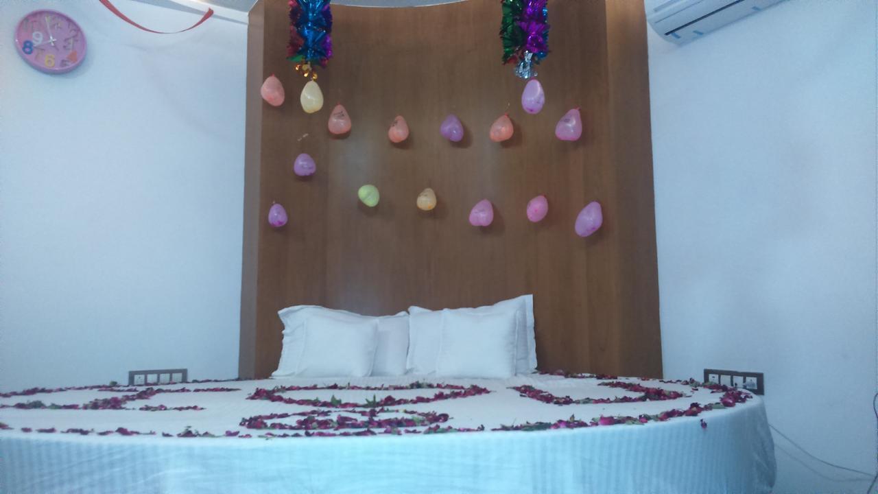 Sankeshvar Hotel The Grand Parshwanath المظهر الخارجي الصورة