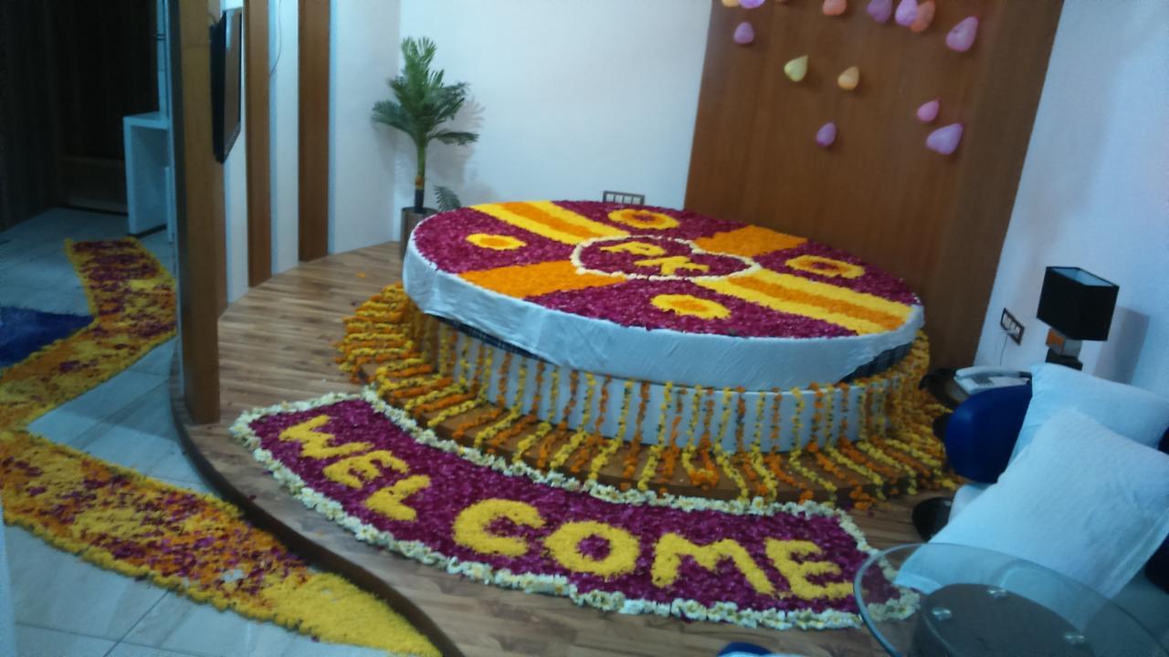 Sankeshvar Hotel The Grand Parshwanath المظهر الخارجي الصورة